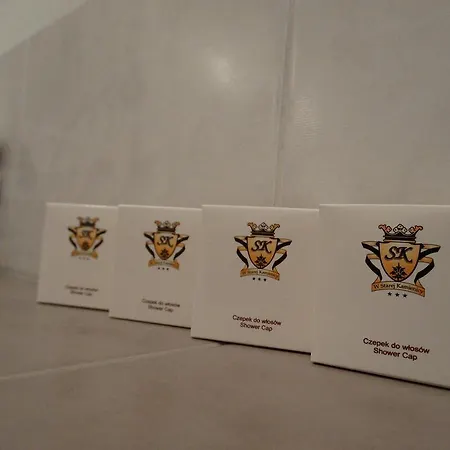 斯塔雷卡密恩泽酒店 3*
