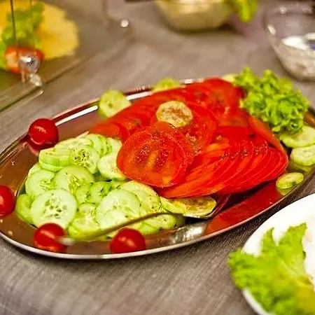 W Starej Kamienicy Otel 3*
