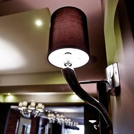 W Starej Kamienicy Hotel 3*